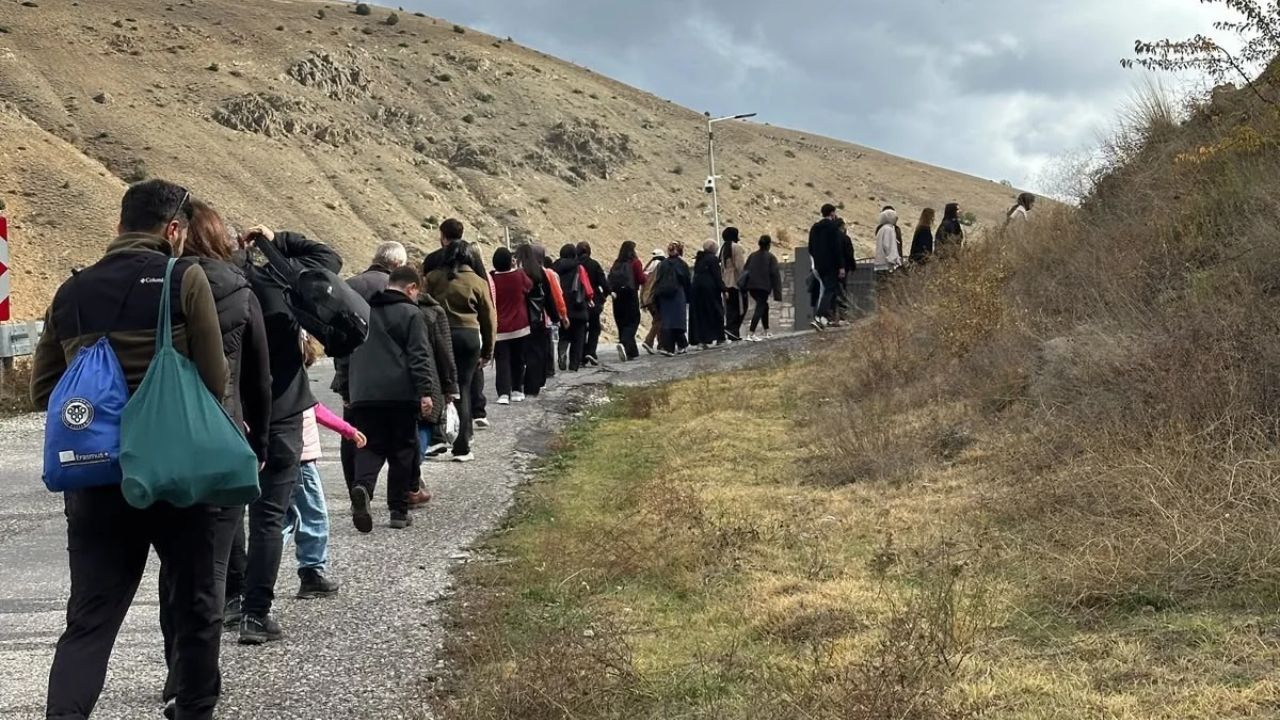 Erzincan’da 29 Ekim Cumhuriyet Coşkusu Doğayla Buluştu! Edki̇k 1