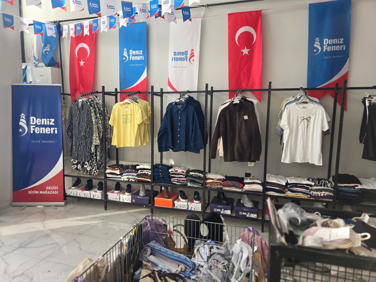 Erzincan'da Bu Mağazada Fiyat Etiketi Değil, İyilik Konuşuluyor!1