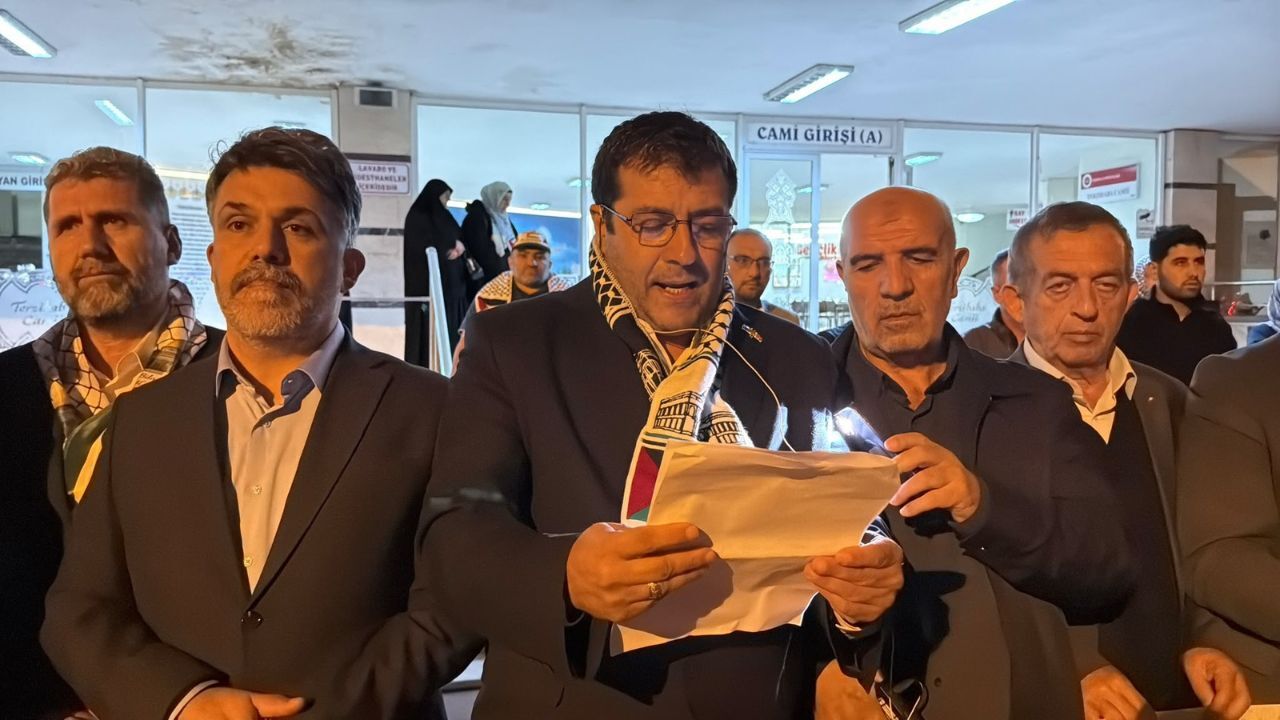 Erzincan’da Dikkat Çeken Buluşma Filistin İçin Yüzlerce Araçlık Büyük Konvoy!