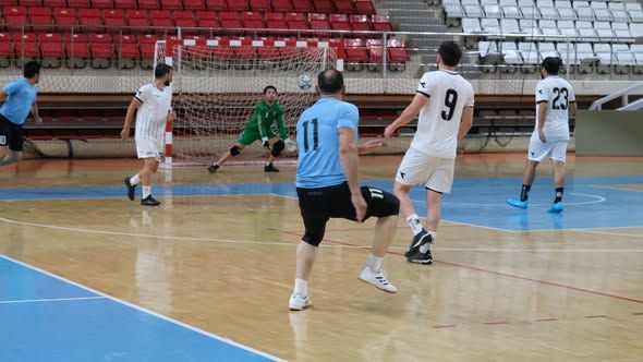 Erzincan'da Kamu Spor Oyunları Futsal İl Birinciliği Başladı