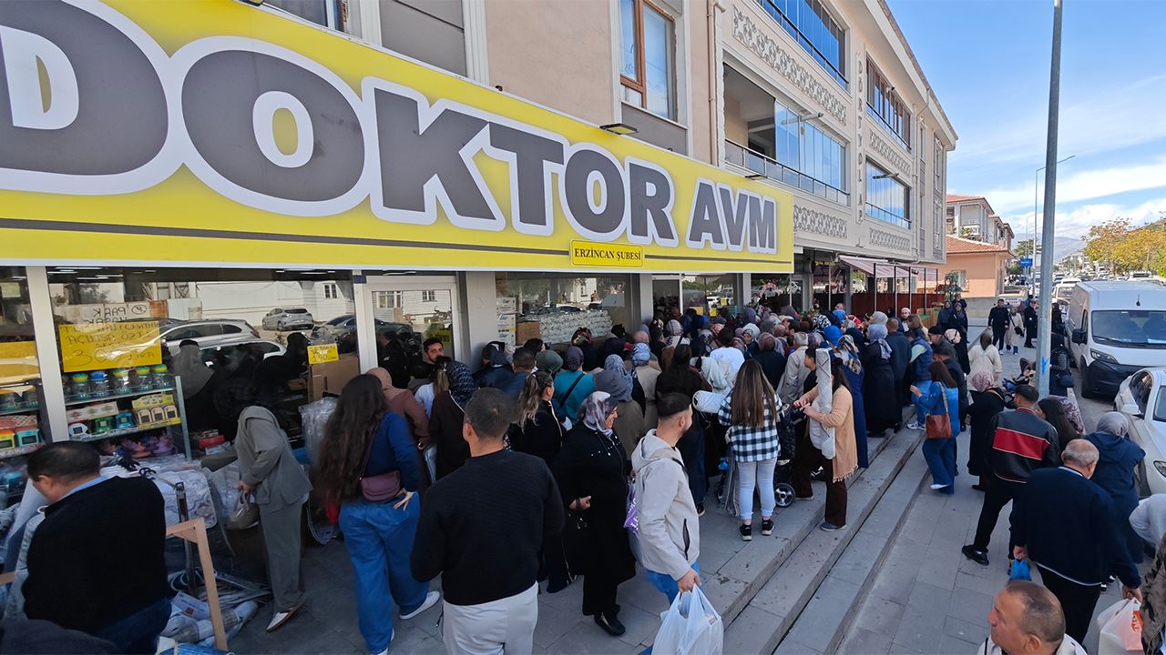 Erzincan'da Ucuz Mağaz Açılışda Yoğunluk Yaşandı.2