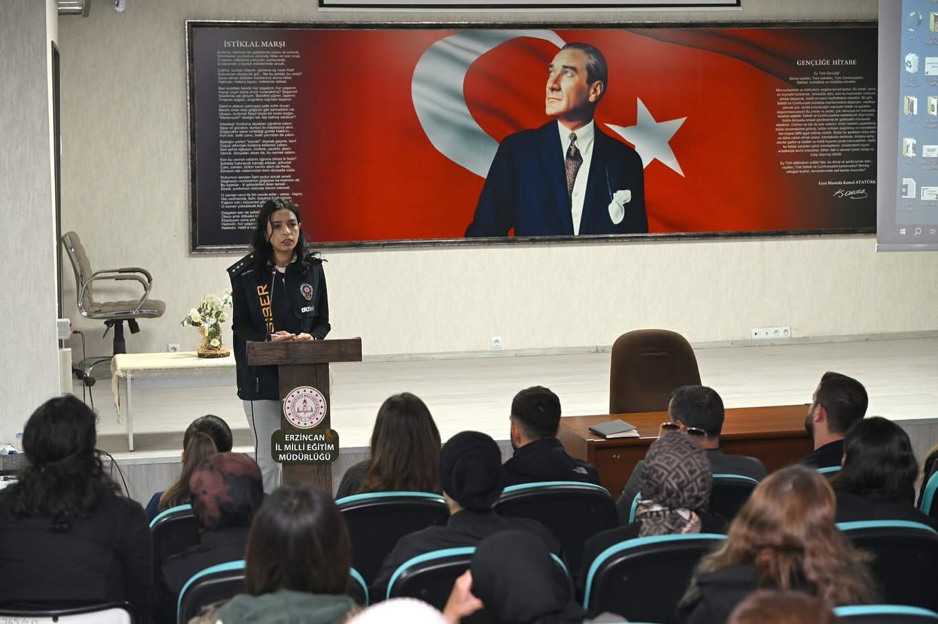 Erzincan'daki Okul Bahçelerinde Güvenlik İçin Önemli Adım! (2)