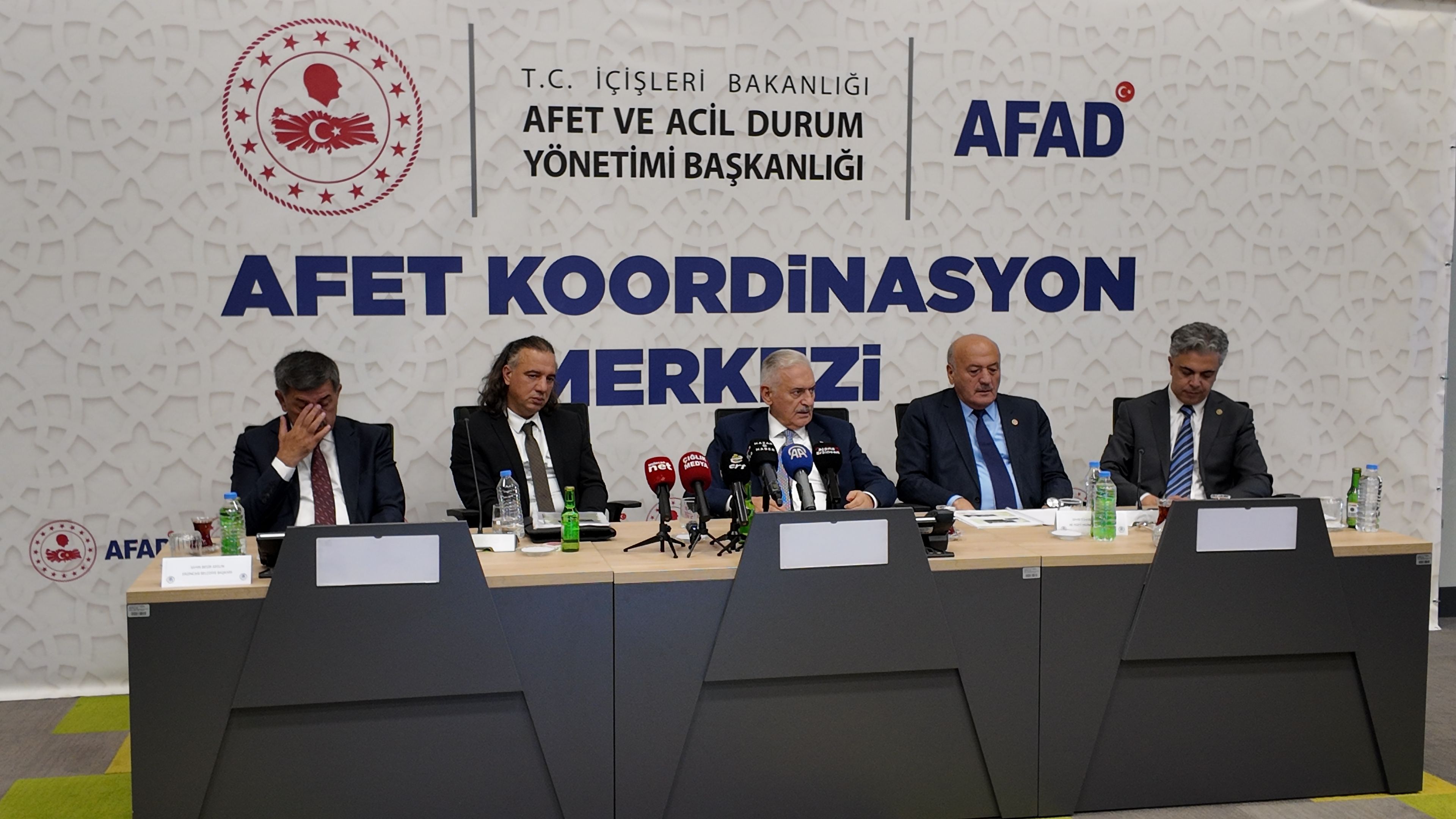 Erzincan’ın Yarını İçin Dev Adım Başbakan Binali Yıldırım Ve Kent Liderleri Gelecek Vizyonunda Buluştu (5)-1