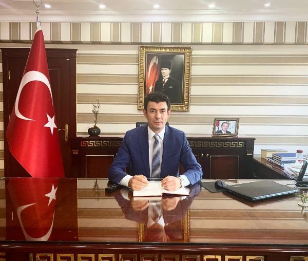 Erzincan Eski Vali Yardımcısı Silahla Vurulmuş Halde Bulundu...