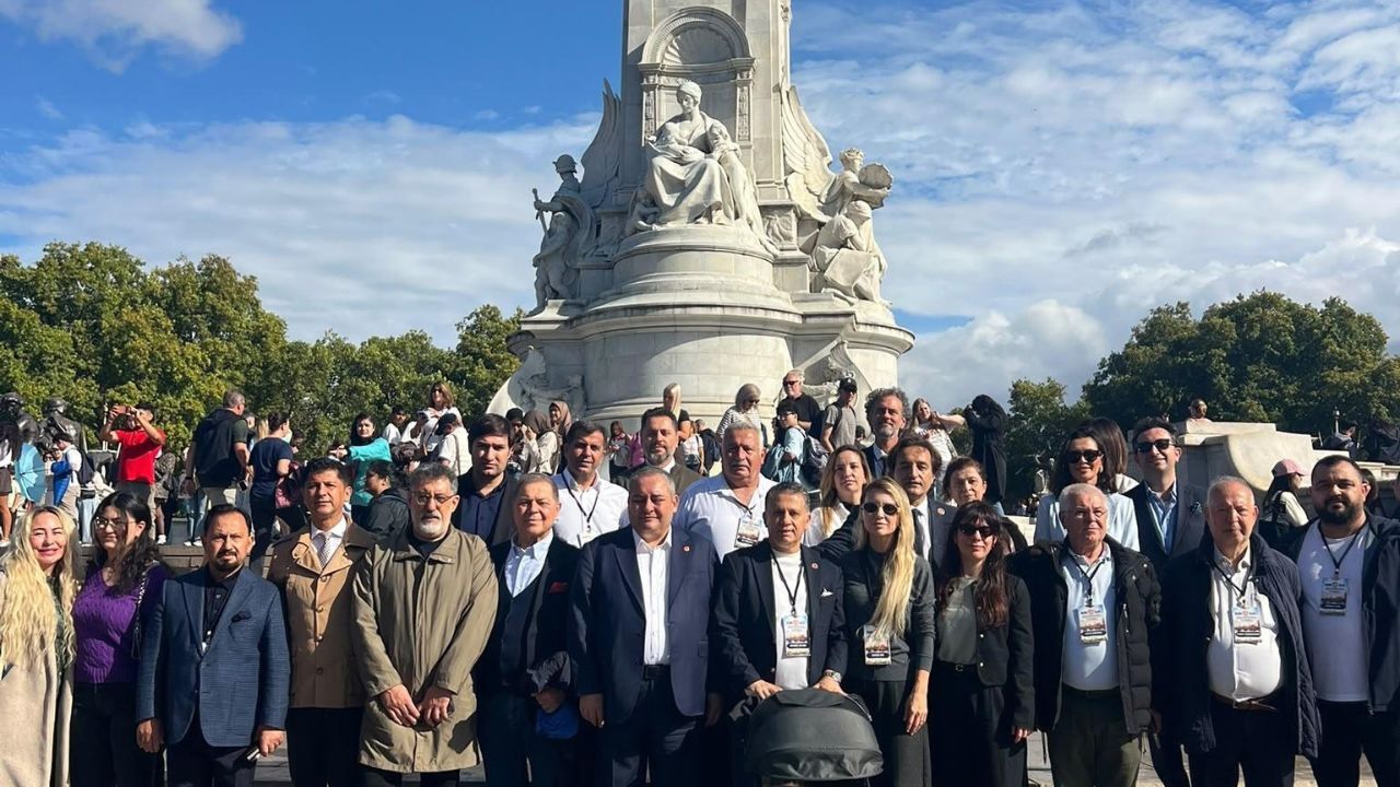 Kgk, Londra’da Uluslararası Medya Ve Dostluk Rüzgarı Estirdi 1