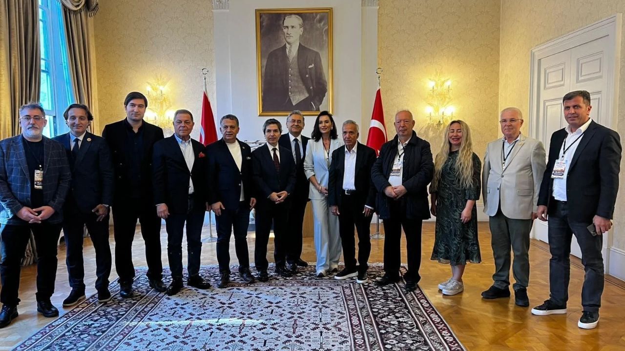 Kgk, Londra’da Uluslararası Medya Ve Dostluk Rüzgarı Estirdi Büyükelçi