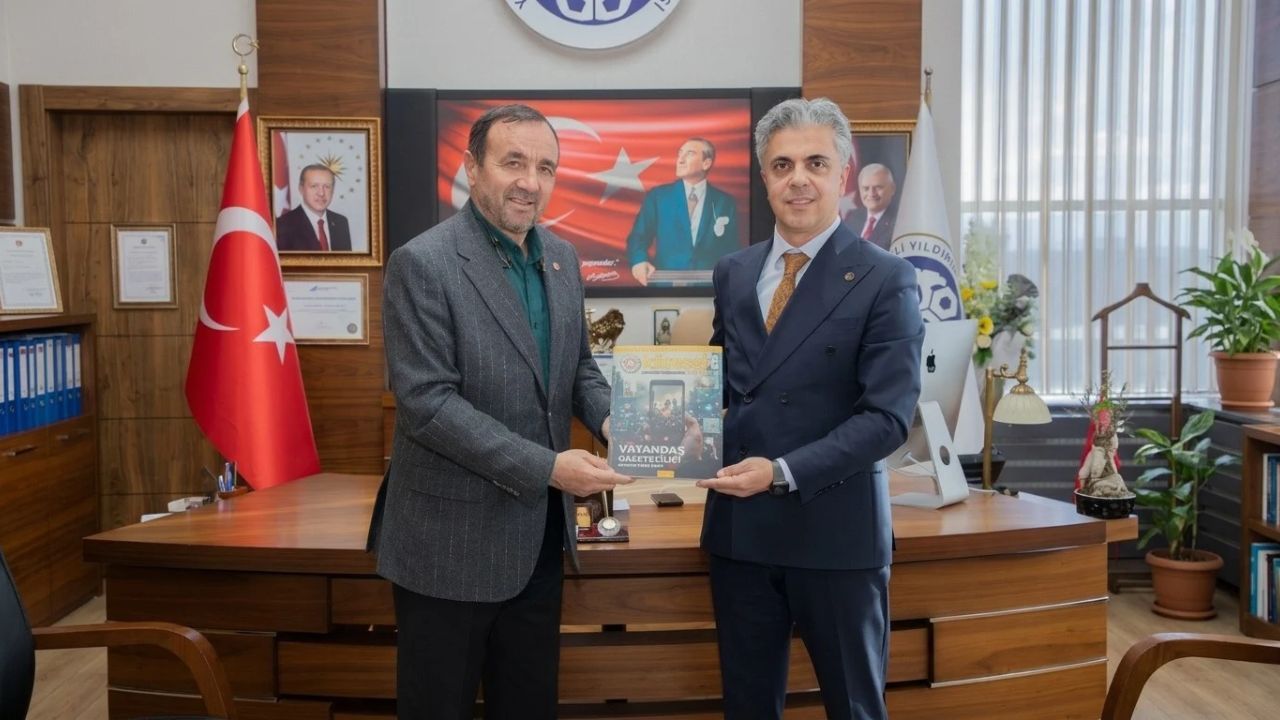 Rektör Prof. Dr. Ufuk Kuyrukluyıldız Ile Suhabi Okumuş