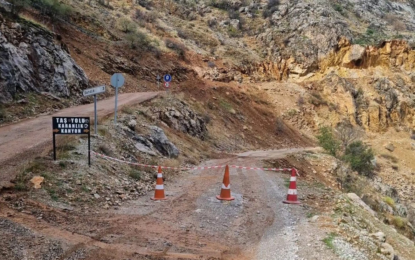 Taş Yolu-1