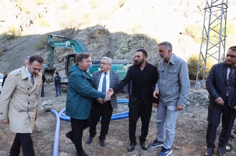 Vali Kureyşlisarıkaya1