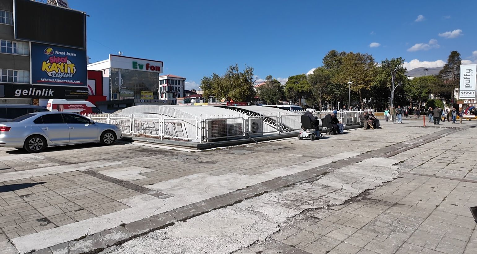 Yeraltı Çarşısı1